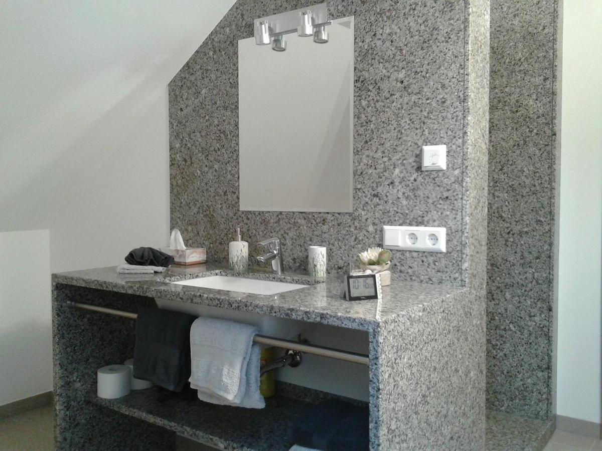 Dzt-Schwarzwaldhotel Garni Unterkirnach Δωμάτιο φωτογραφία